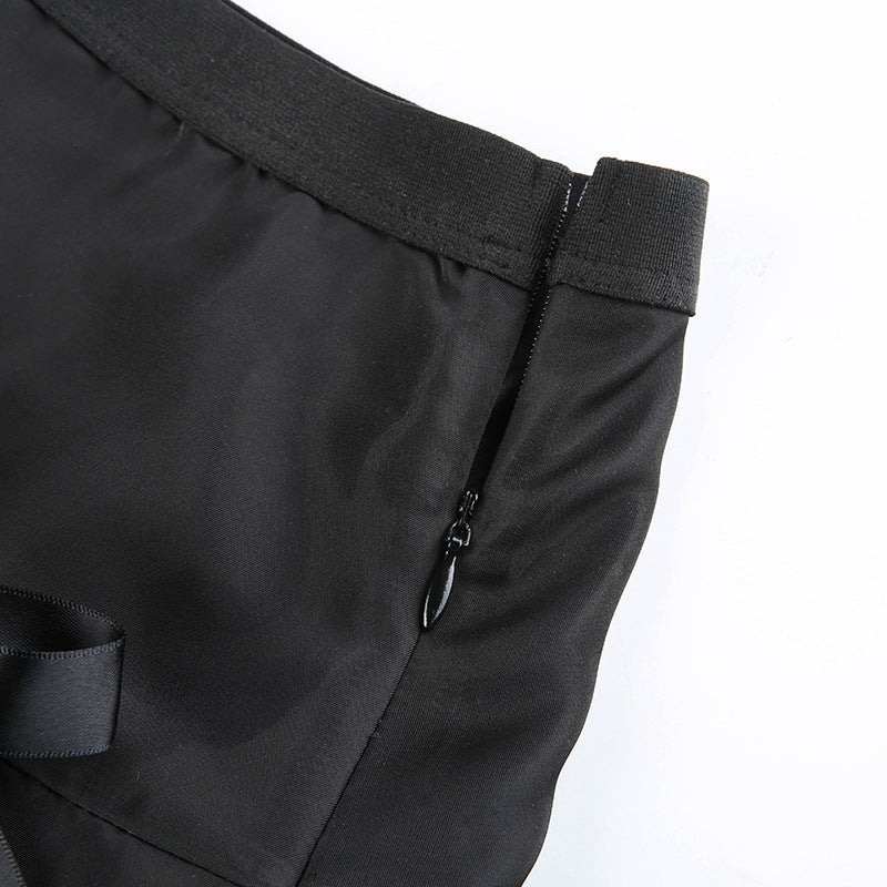 Dark Street Style Lace Stitching Bow Pleated Skirt.