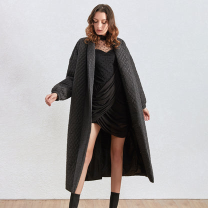 Women's dark buckle smooth plaid trench coat.
