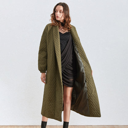 Women's dark buckle smooth plaid trench coat.