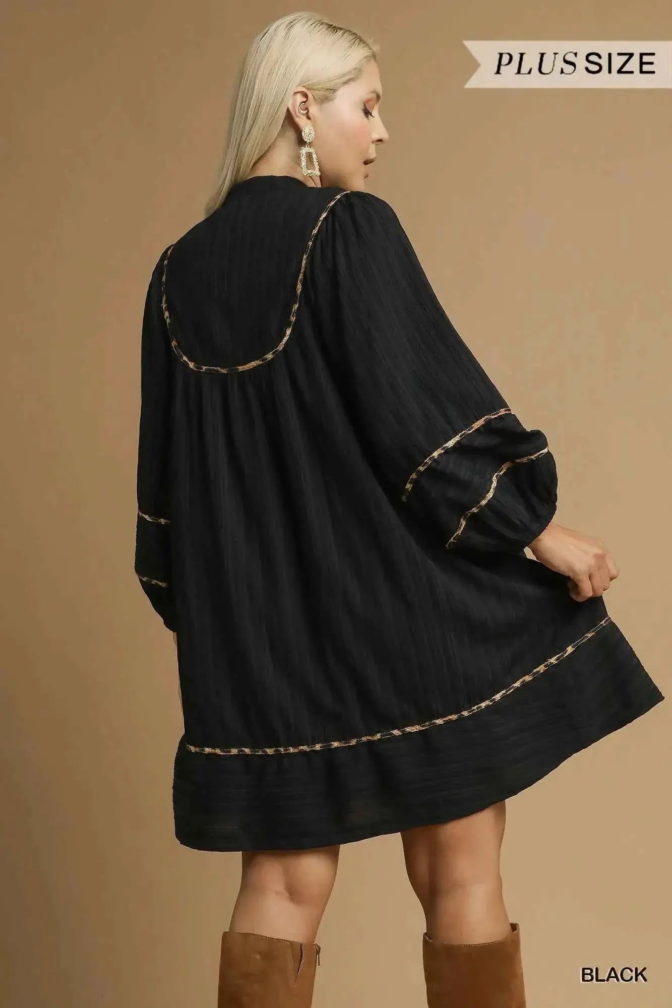 Umgee Full Size Textured Babydoll Dress with Leopard Trim Plus Size.