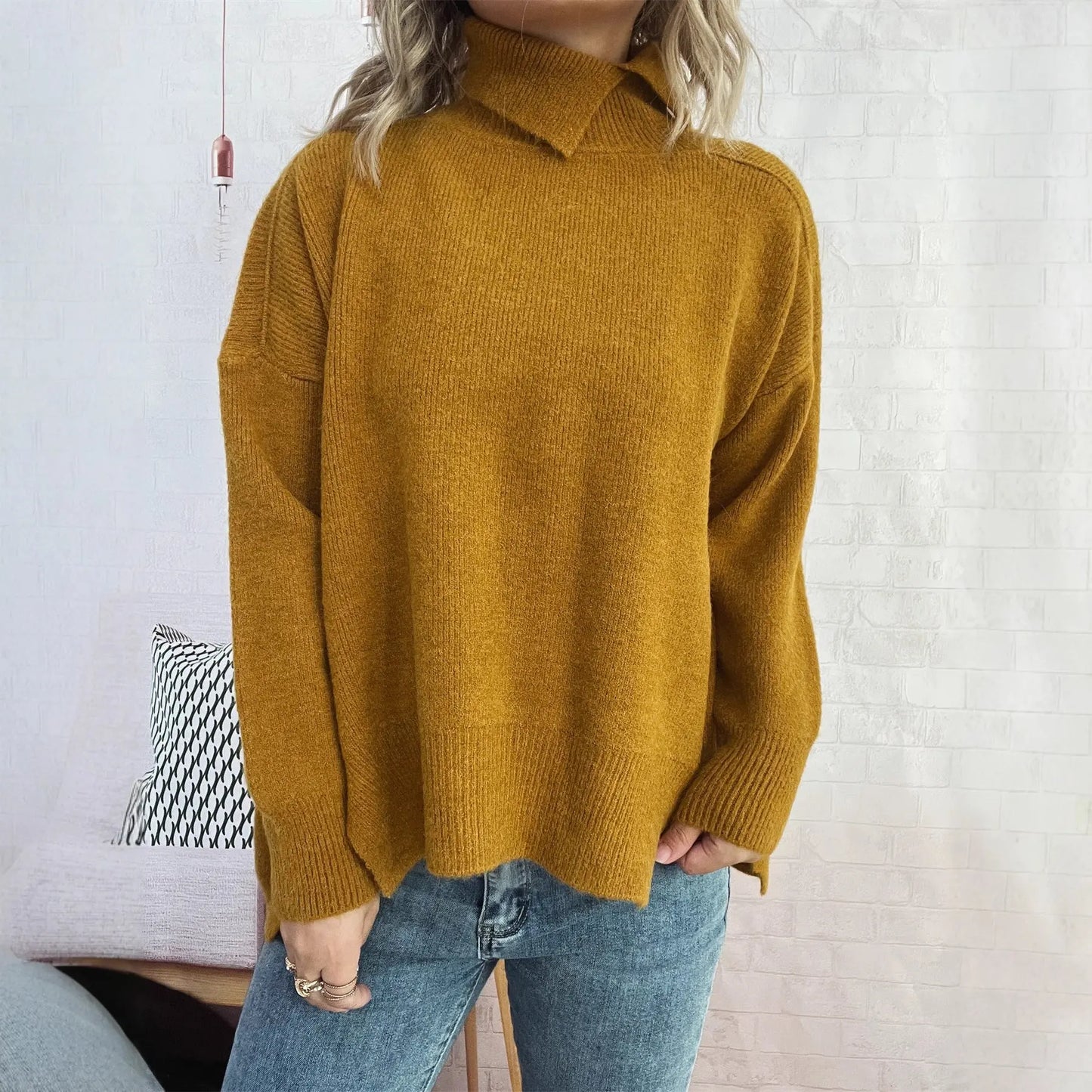 Women's Simple And Irregular Split Turtleneck Solid Color Knitted Pullover Alamode