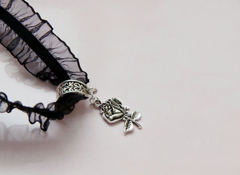 Exaggerated Jewelry Vampire Goth Dark Necklace Alamode